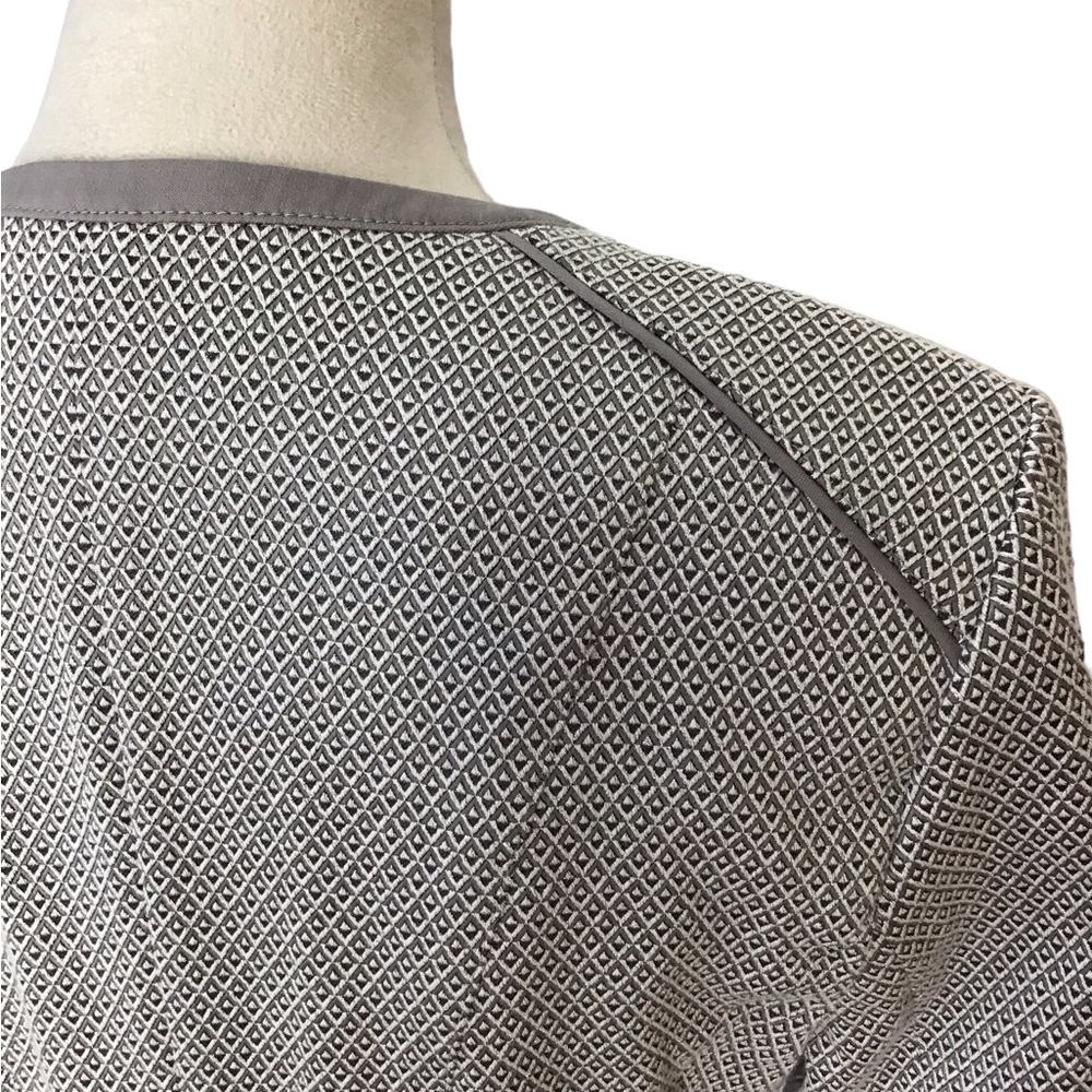 Basler Gray Metallic Textured Full Zippered Stretch Blazer Jacket Size 38 - Picture 6 of 12